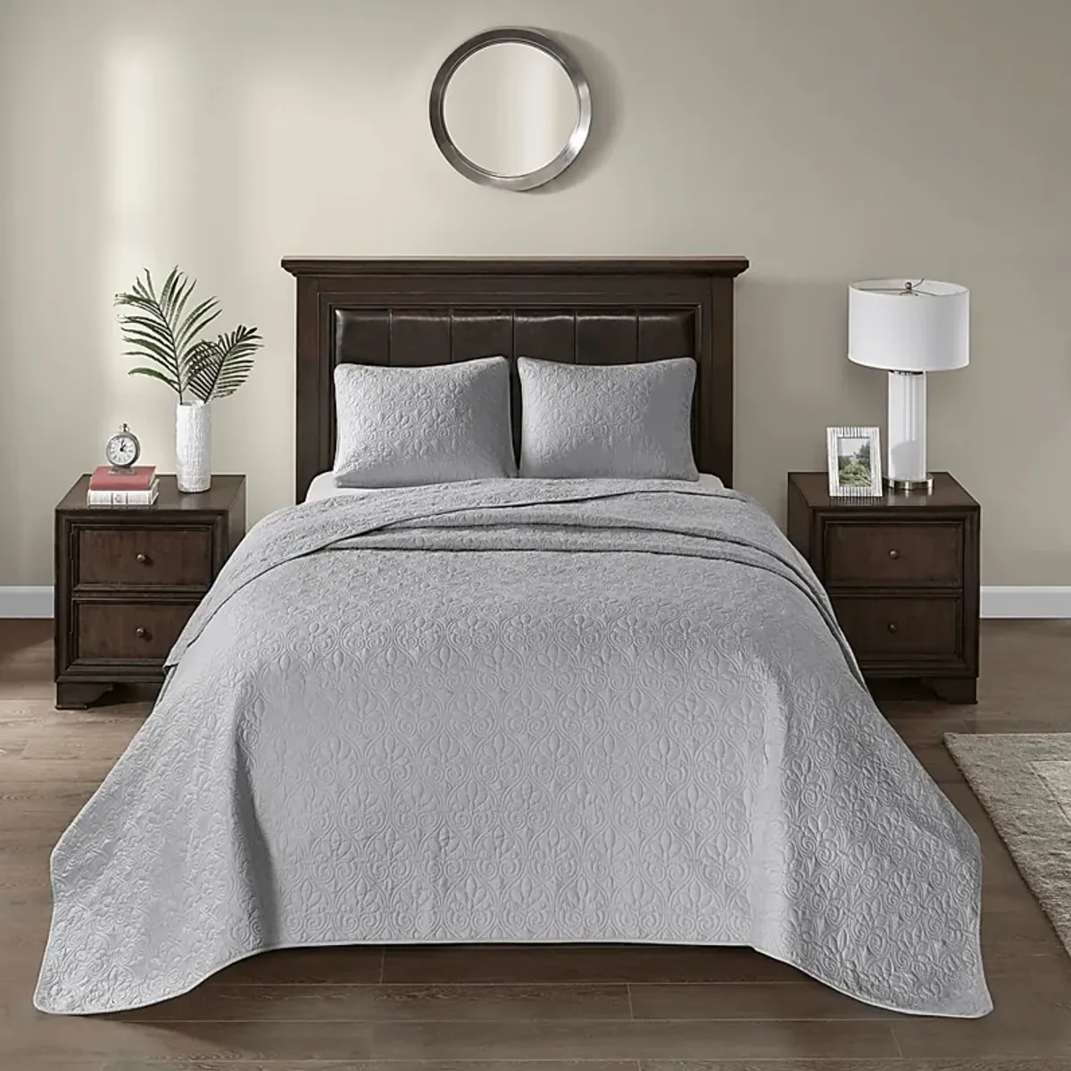 Toyah Gray 3 Pc Queen Bedspread Set