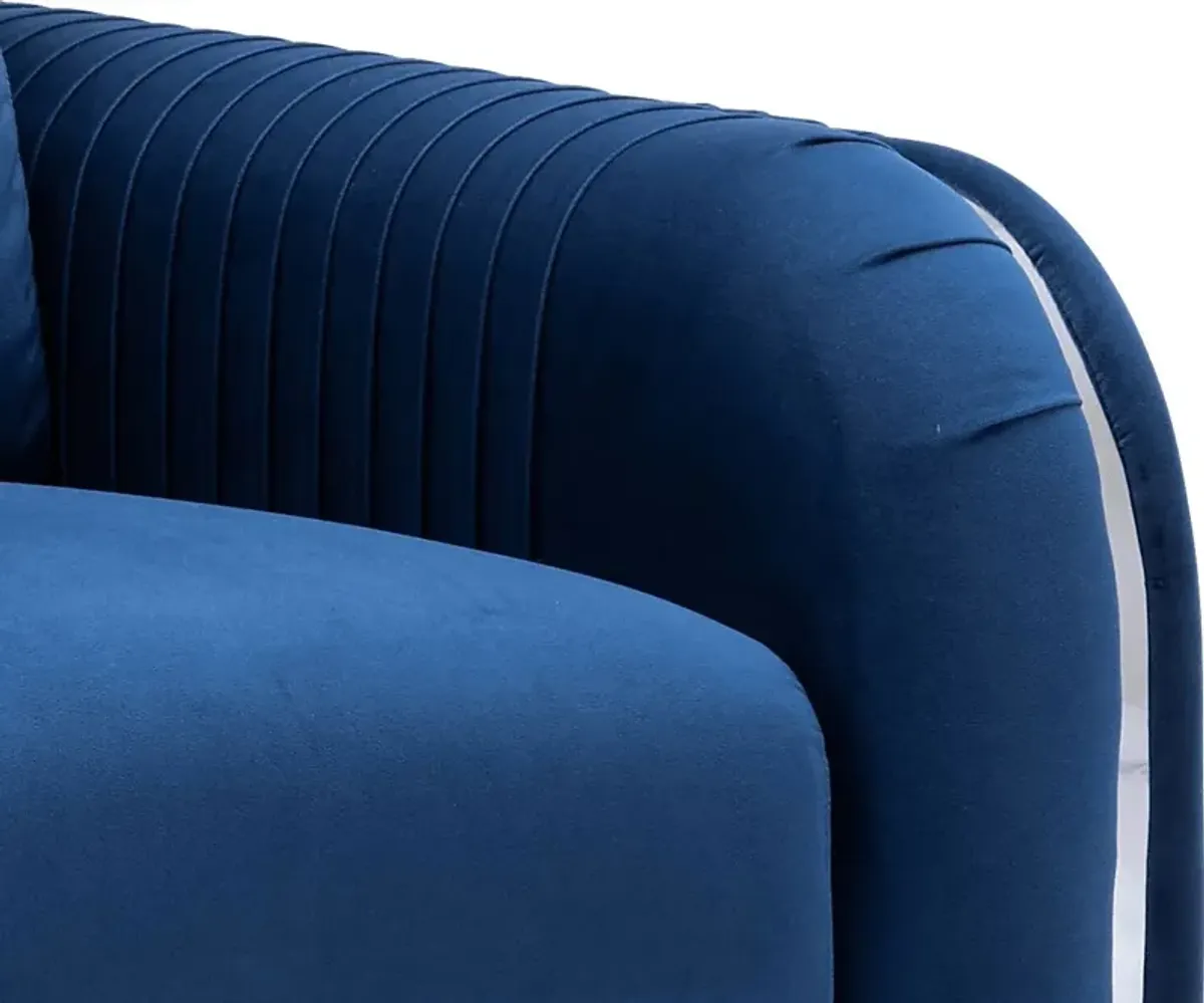 Sontheimer Blue Loveseat