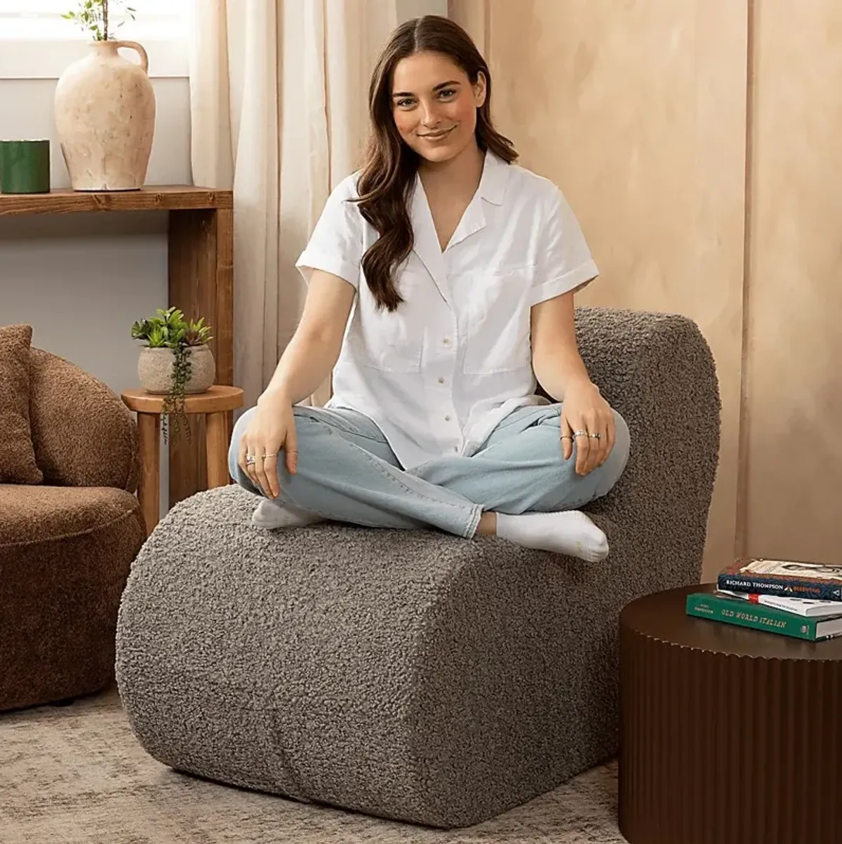 Zinei Gray Accent Chair