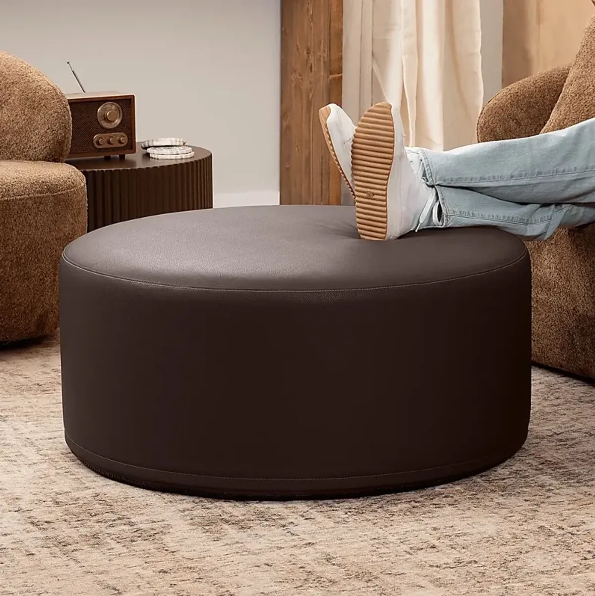 Bevina I Brown Ottoman