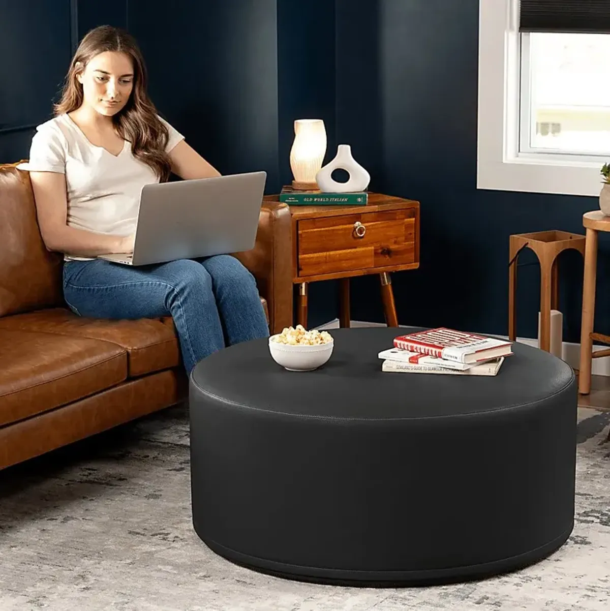 Bevina I Black Ottoman