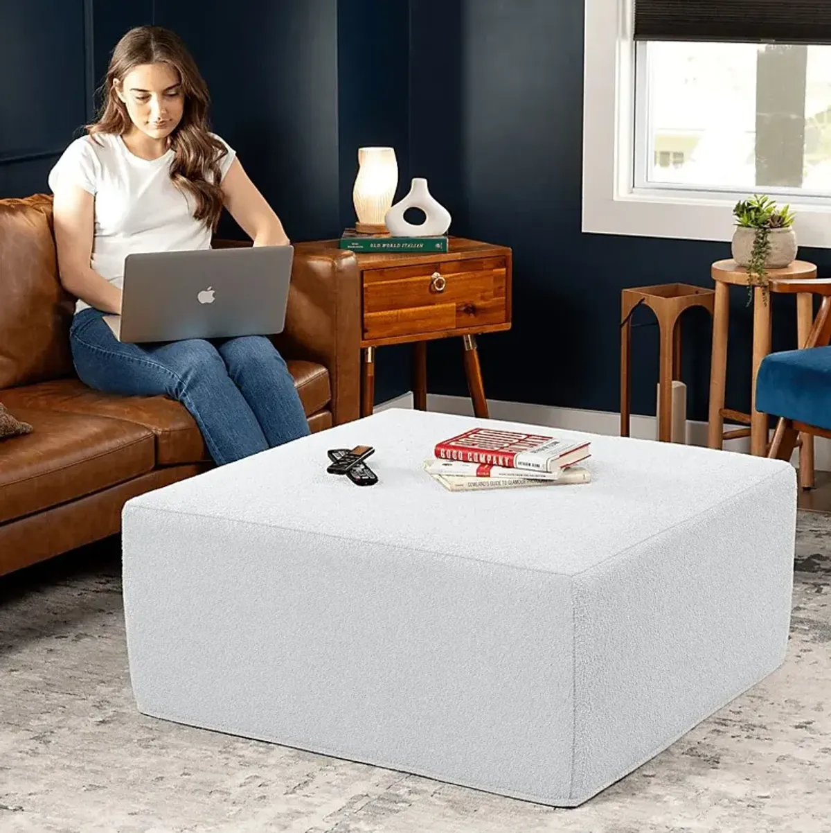 Lesusa II White Ottoman