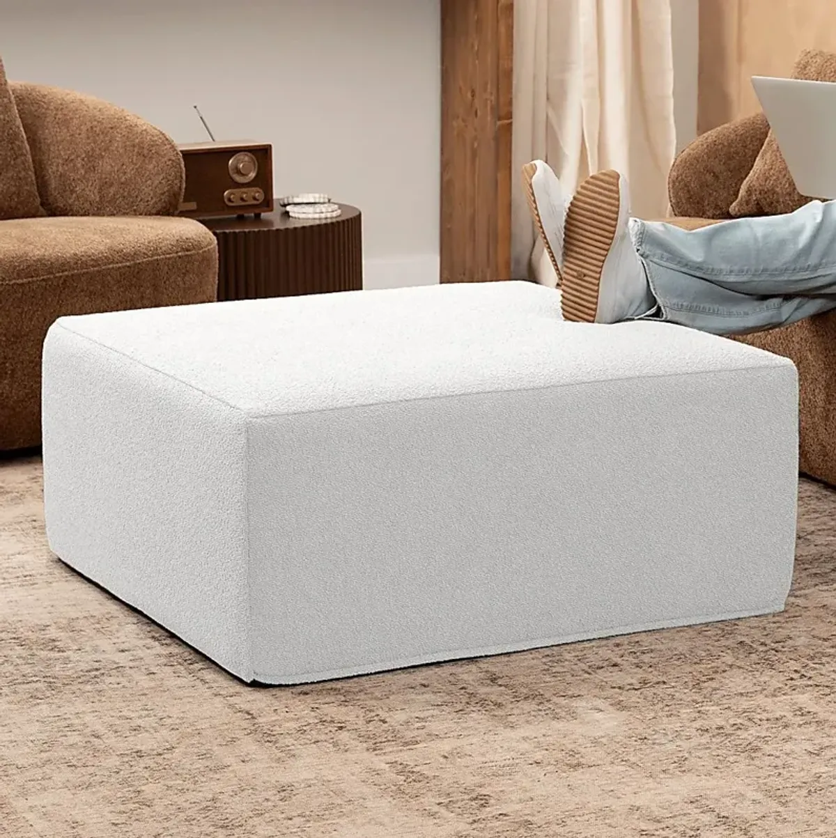 Lesusa II White Ottoman