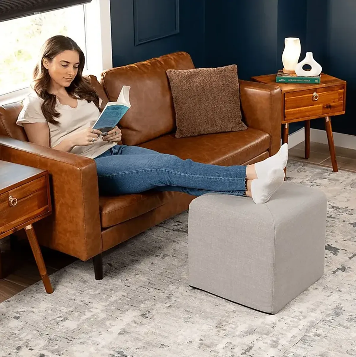 Edunci Gray Ottoman