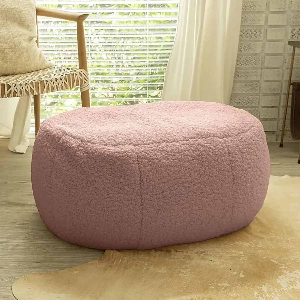 Bansqa II Pink Oval Shearling Pouf