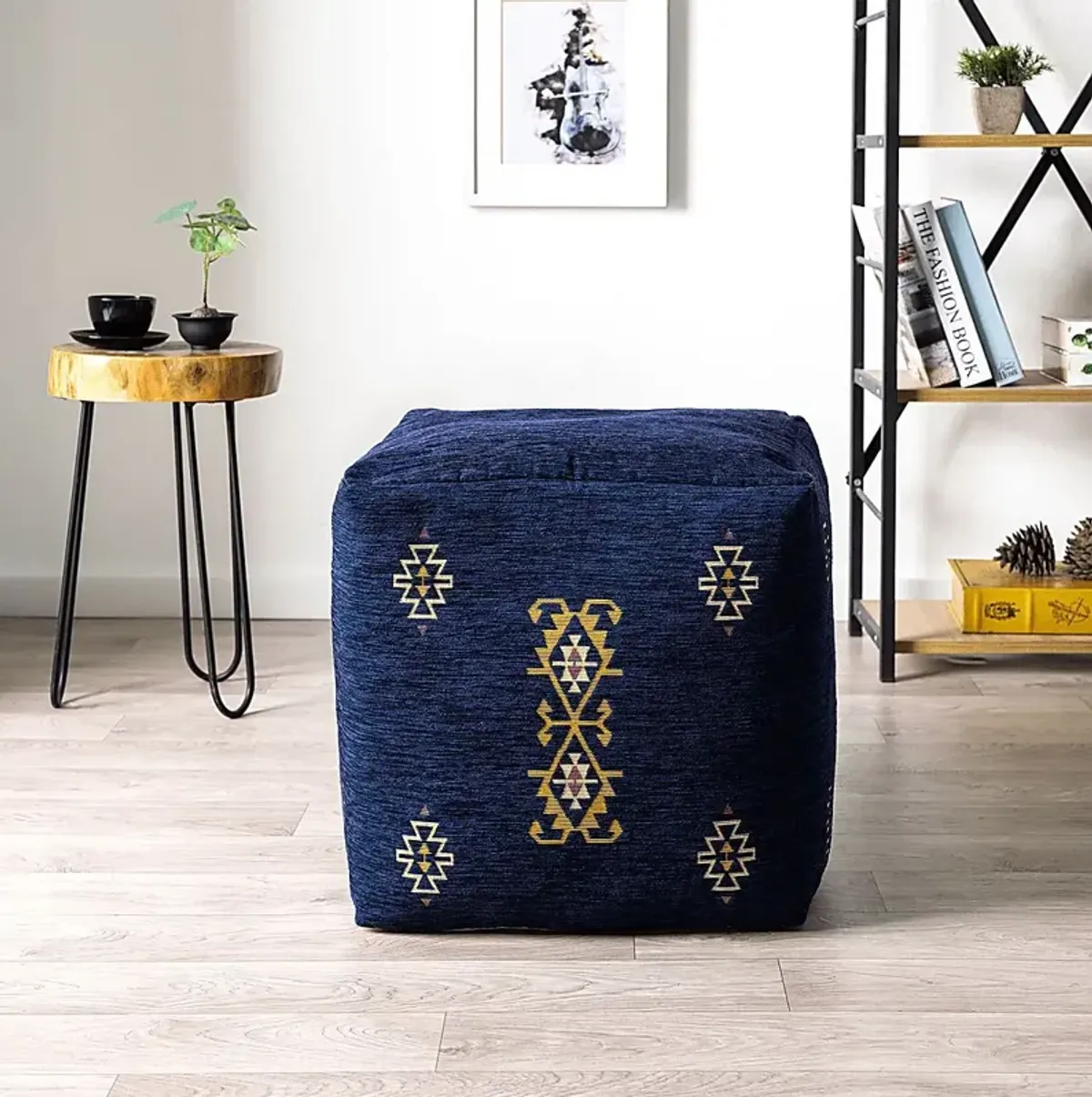 Epama Navy/Yellow Pouf