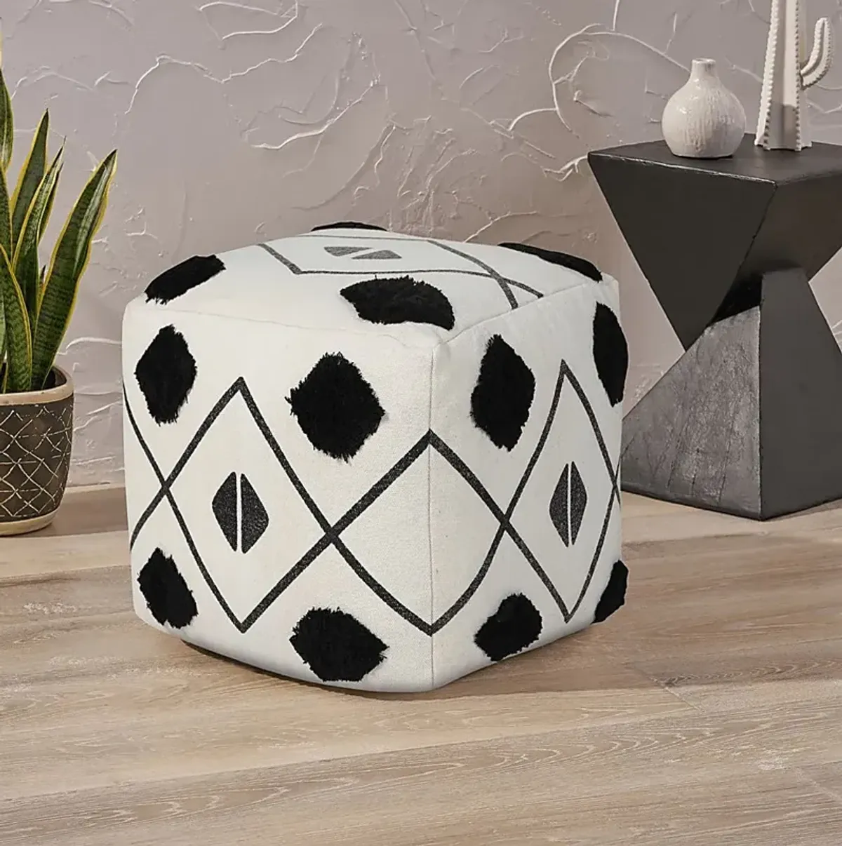 Ehsan Black/White Pouf