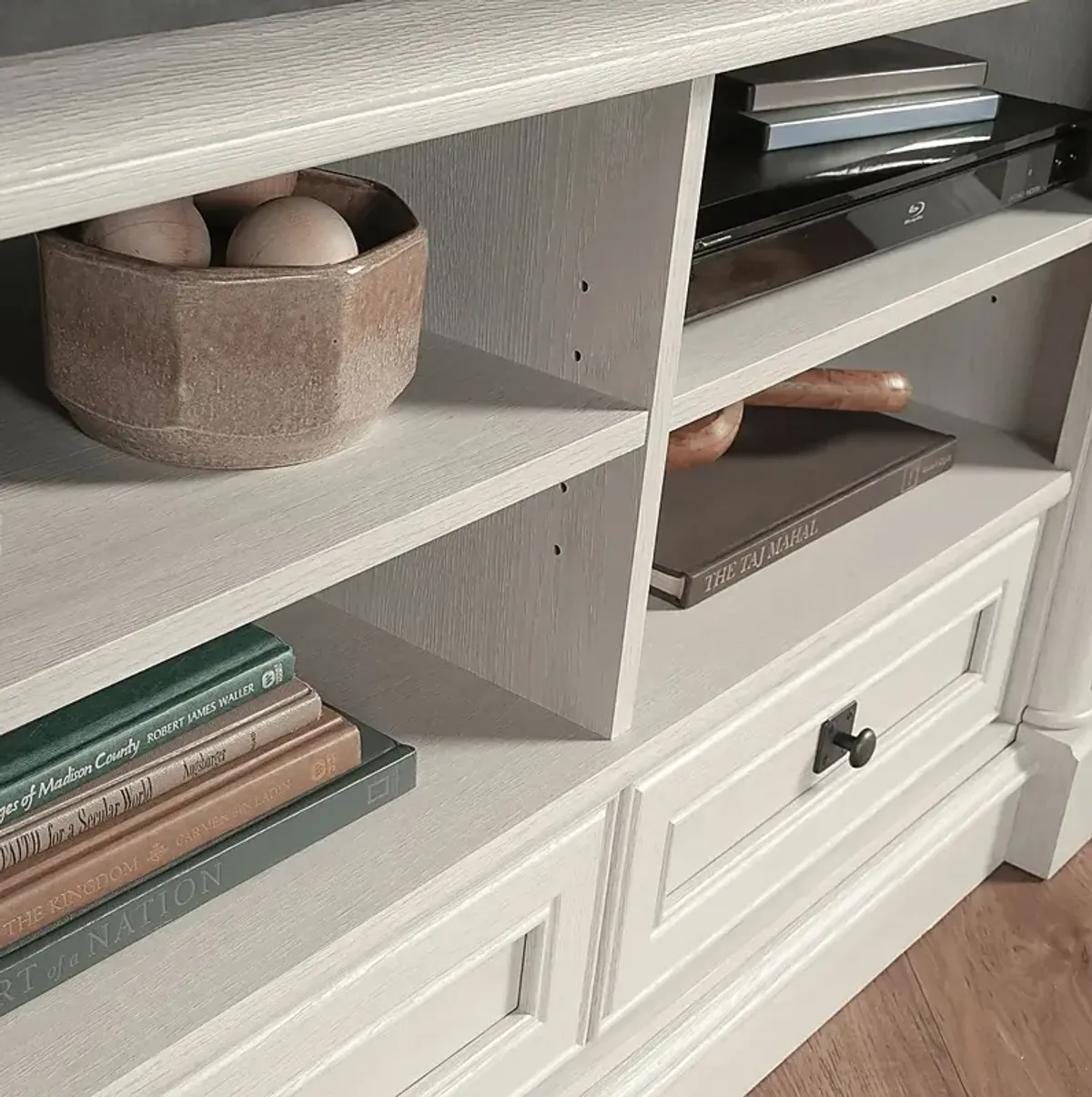 Anacaho Light Gray 61.5 in. Corner Console