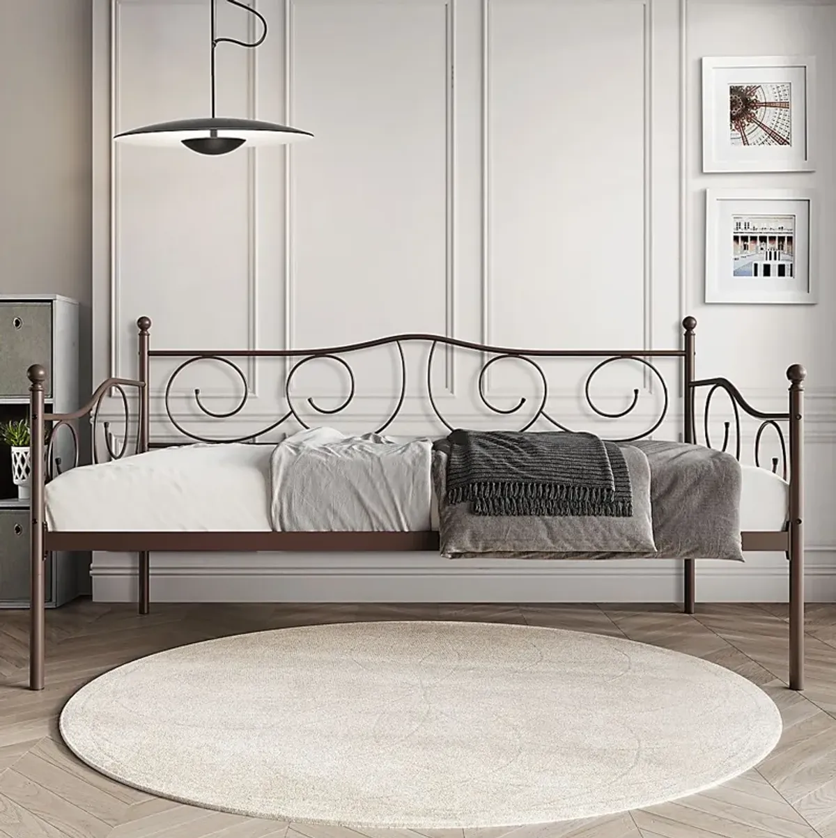 Sawwarers Brown Daybed