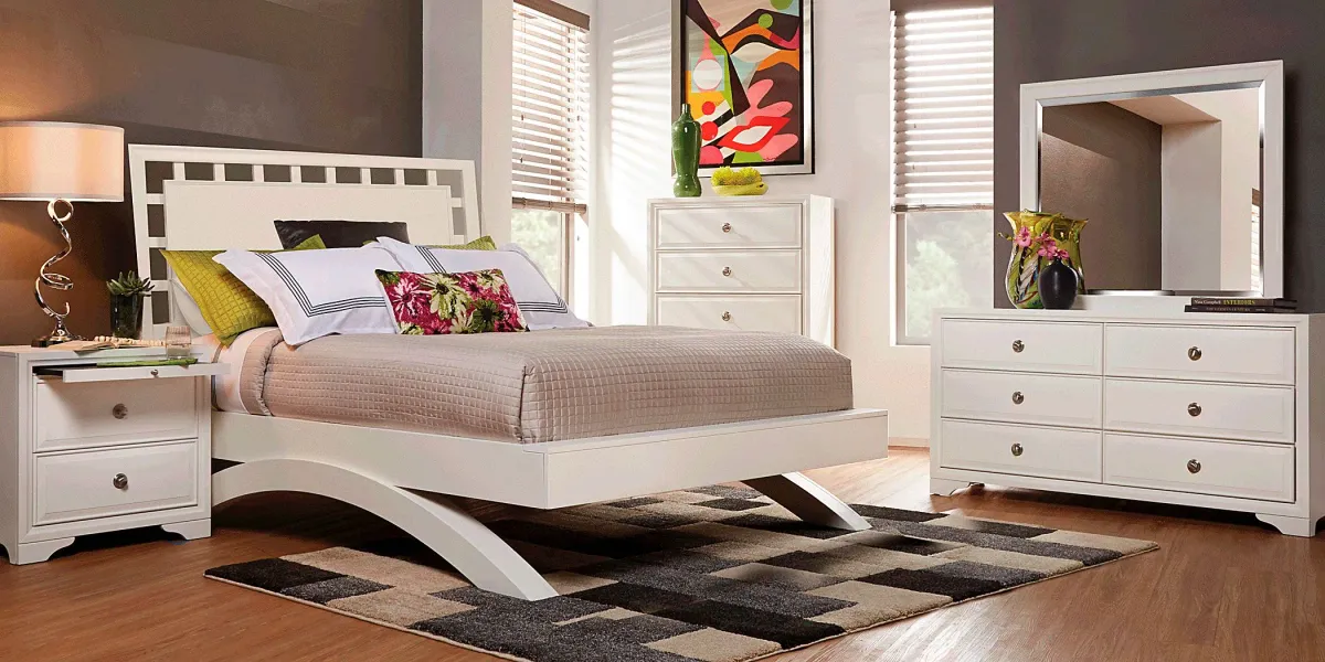 Belcourt White 5 Pc Queen Lattice Arch Bedroom