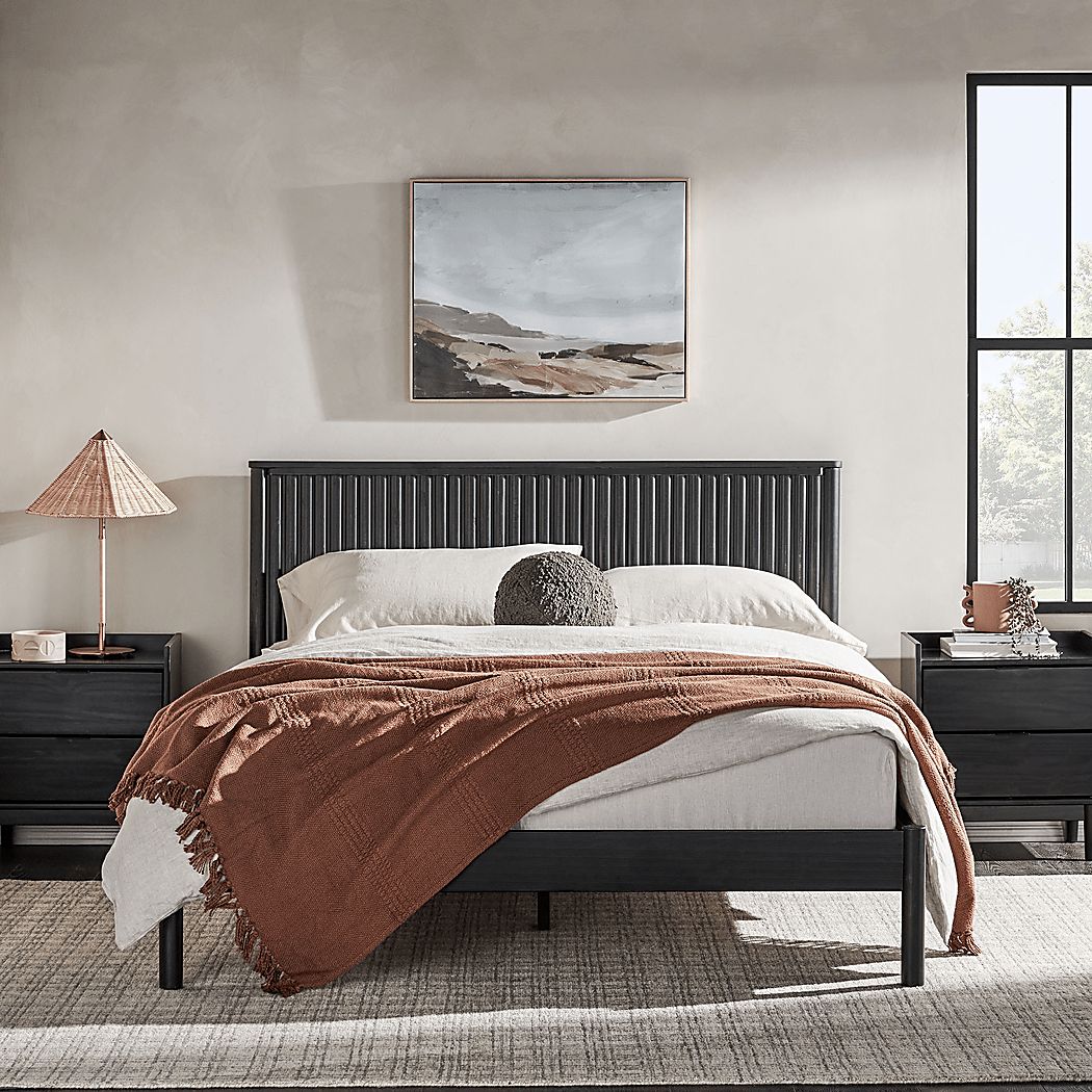 Briarthorne Black Queen Bed