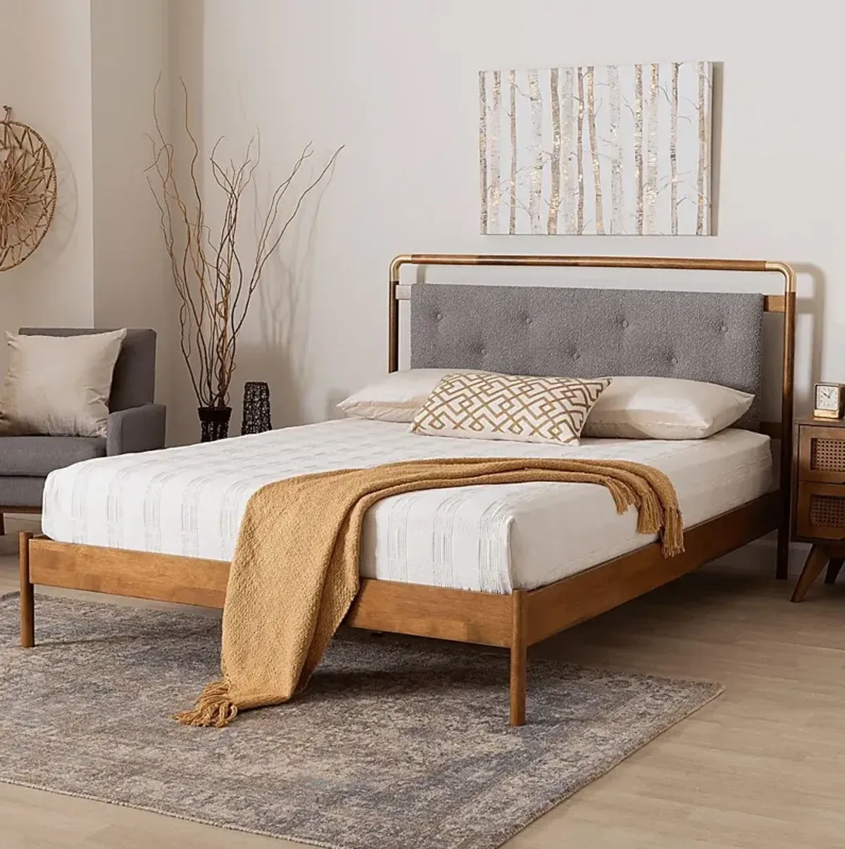 Greenawalt Light Gray Queen Bed