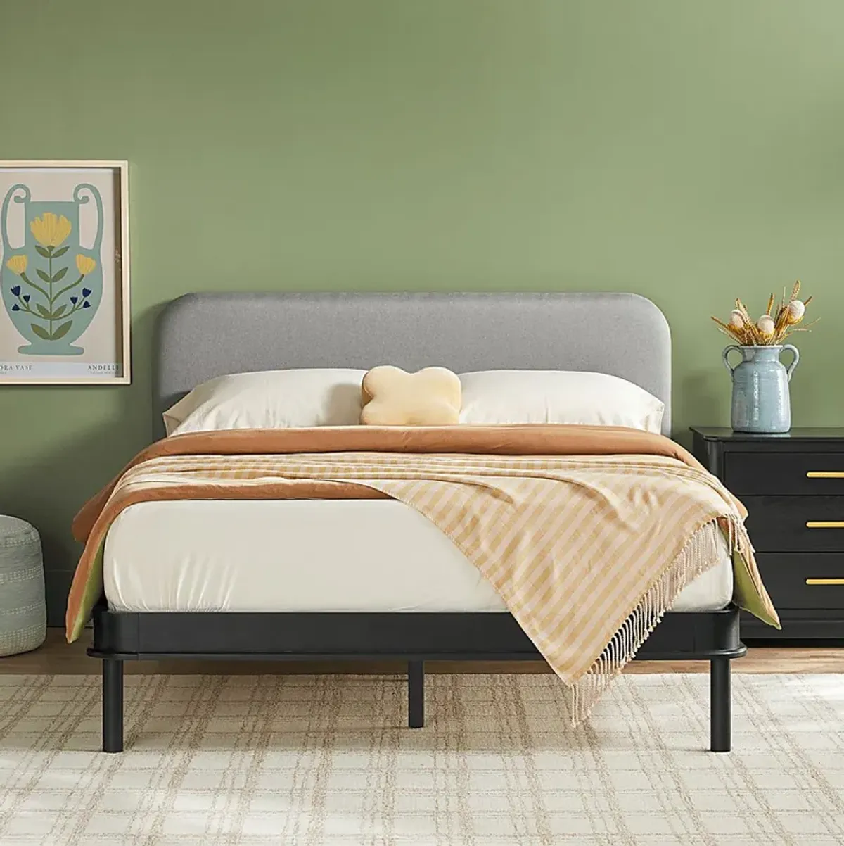 Wirthlin Black Queen Bed