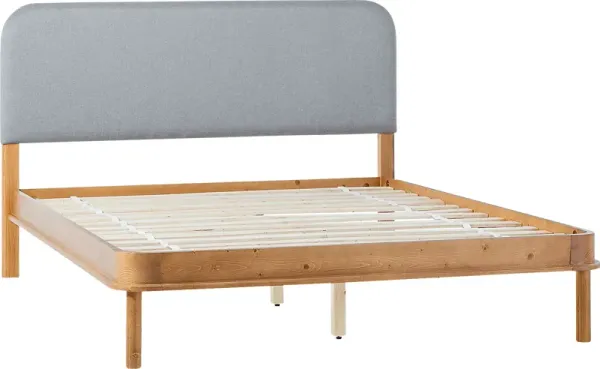 Wirthlin Oak Queen Bed