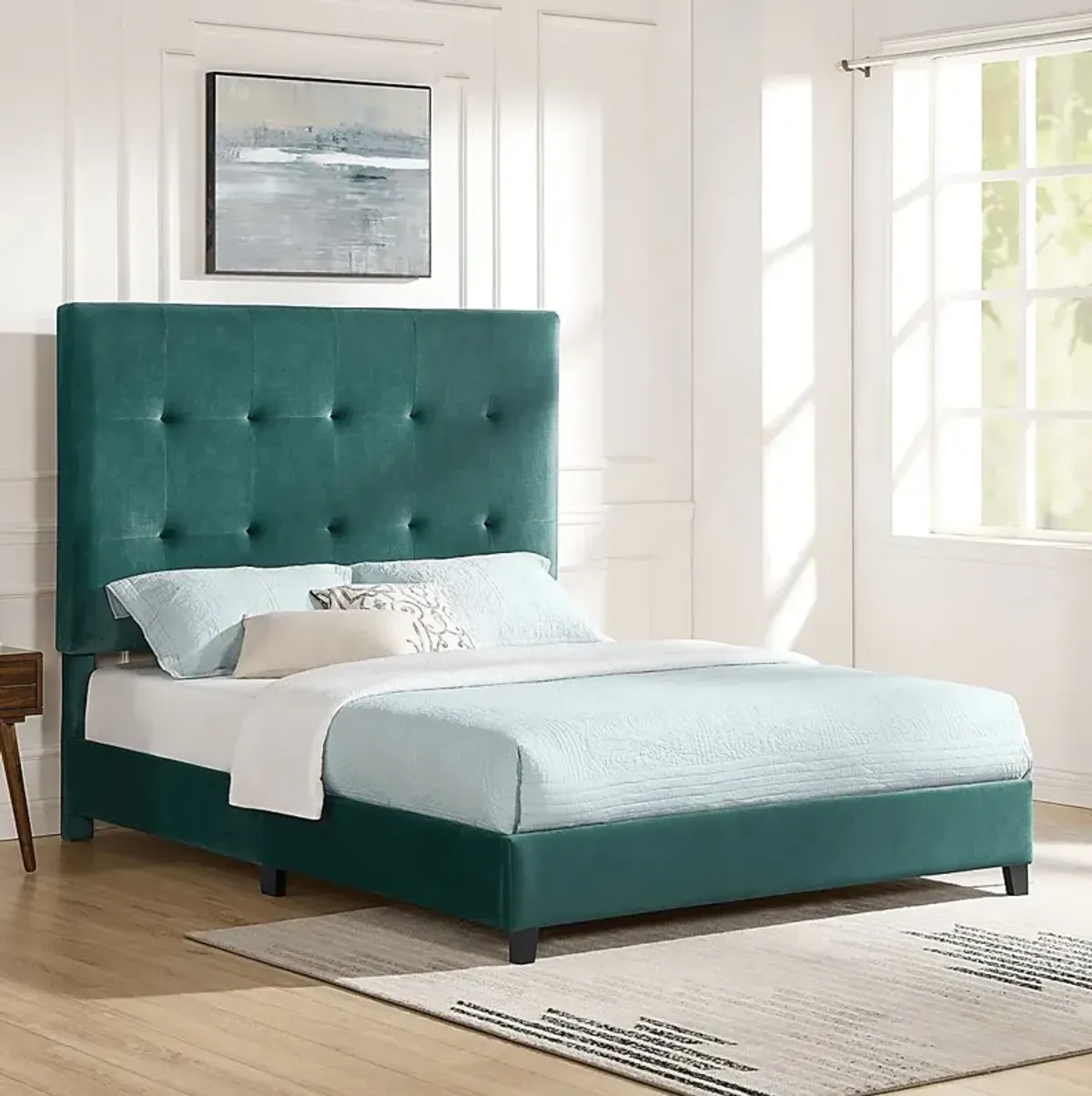 Valria Green Queen Upholstered Bed