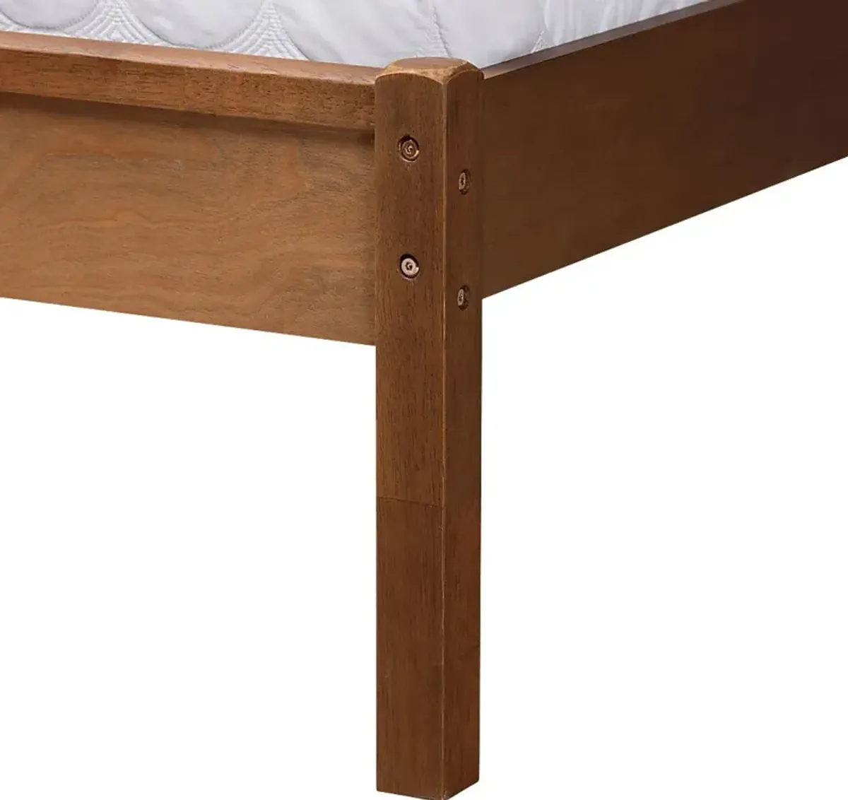 Bethwayne Brown King Platform Bed