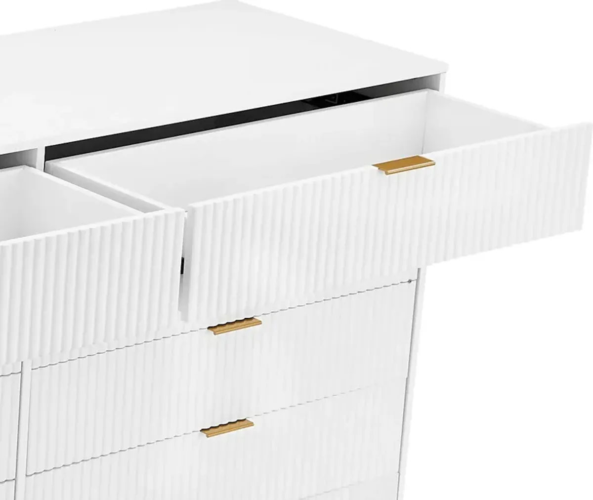 Trimper II White Dresser