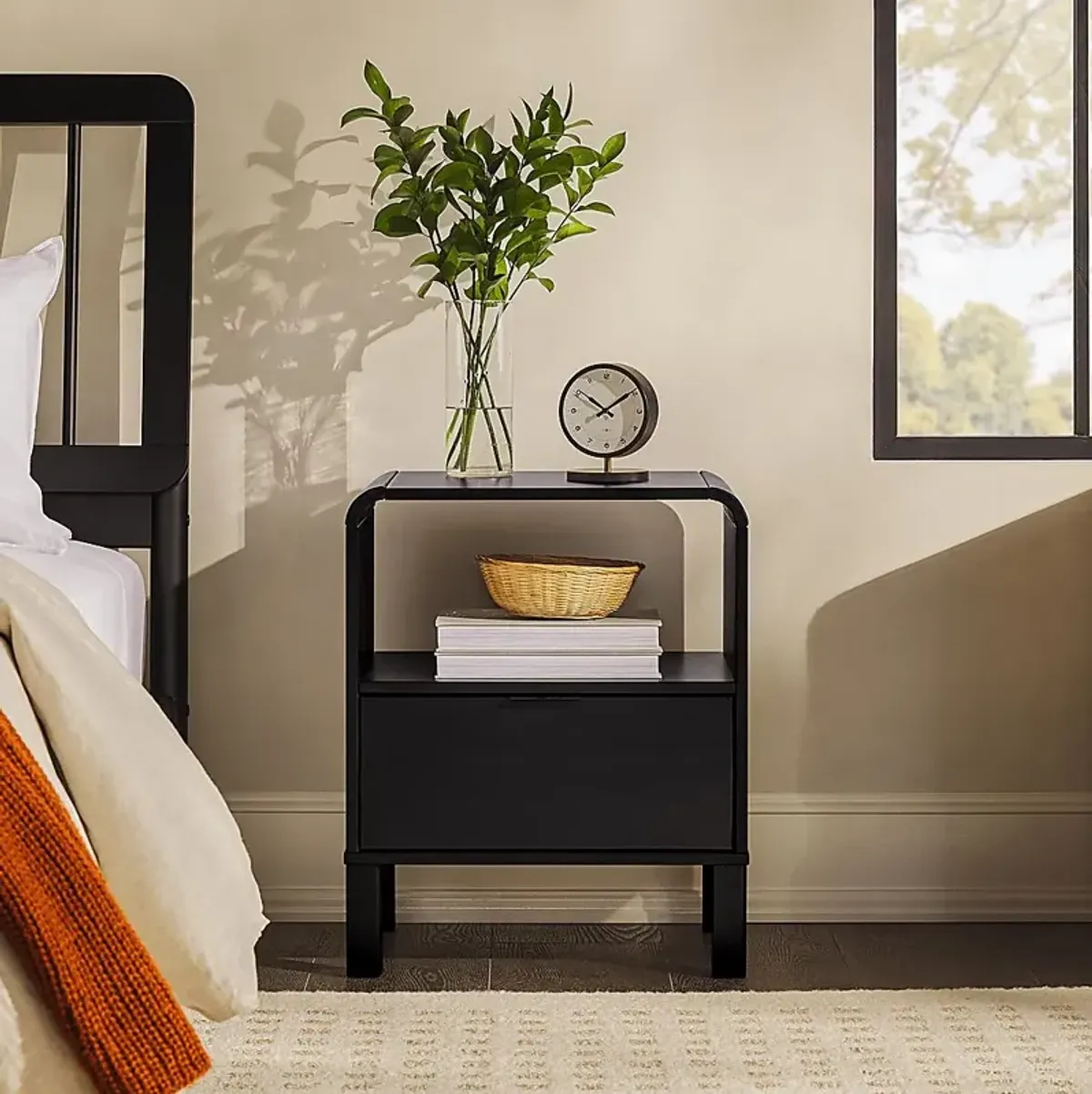 Artwin Black Nightstand