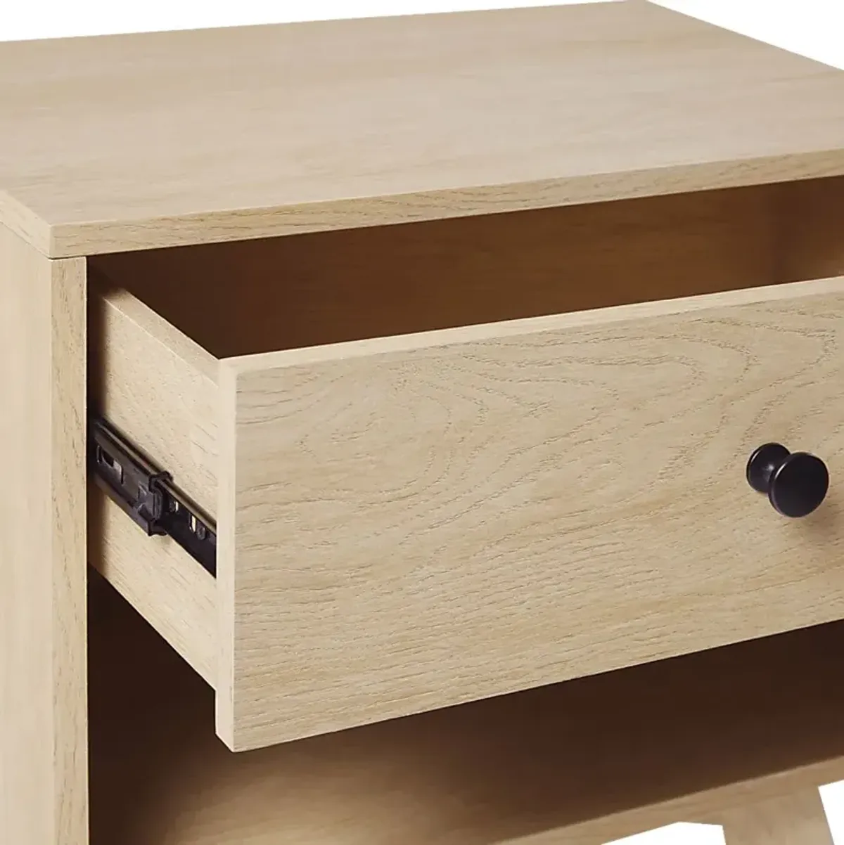 Baleville Oak Nightstand