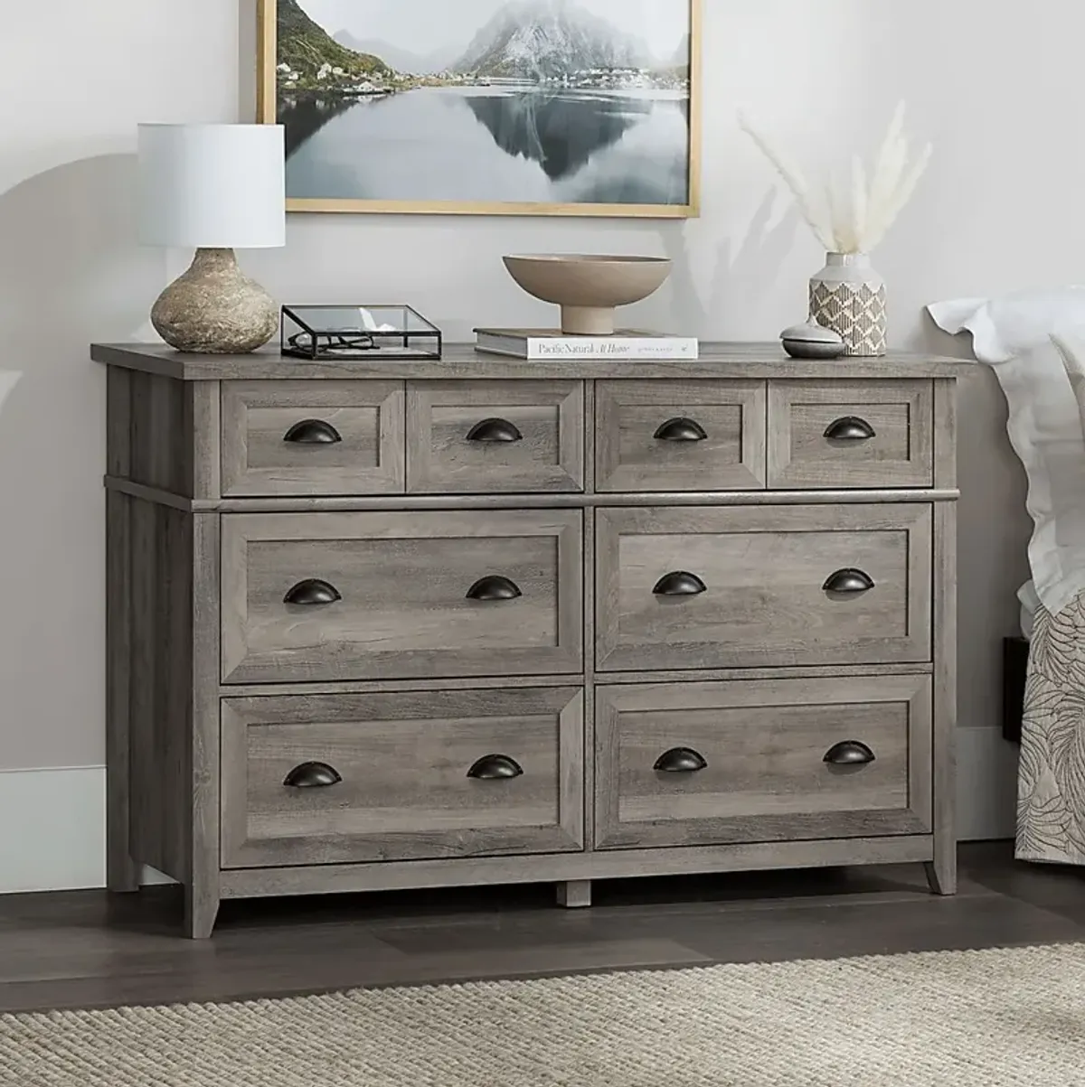 Bramwyck Gray Dresser