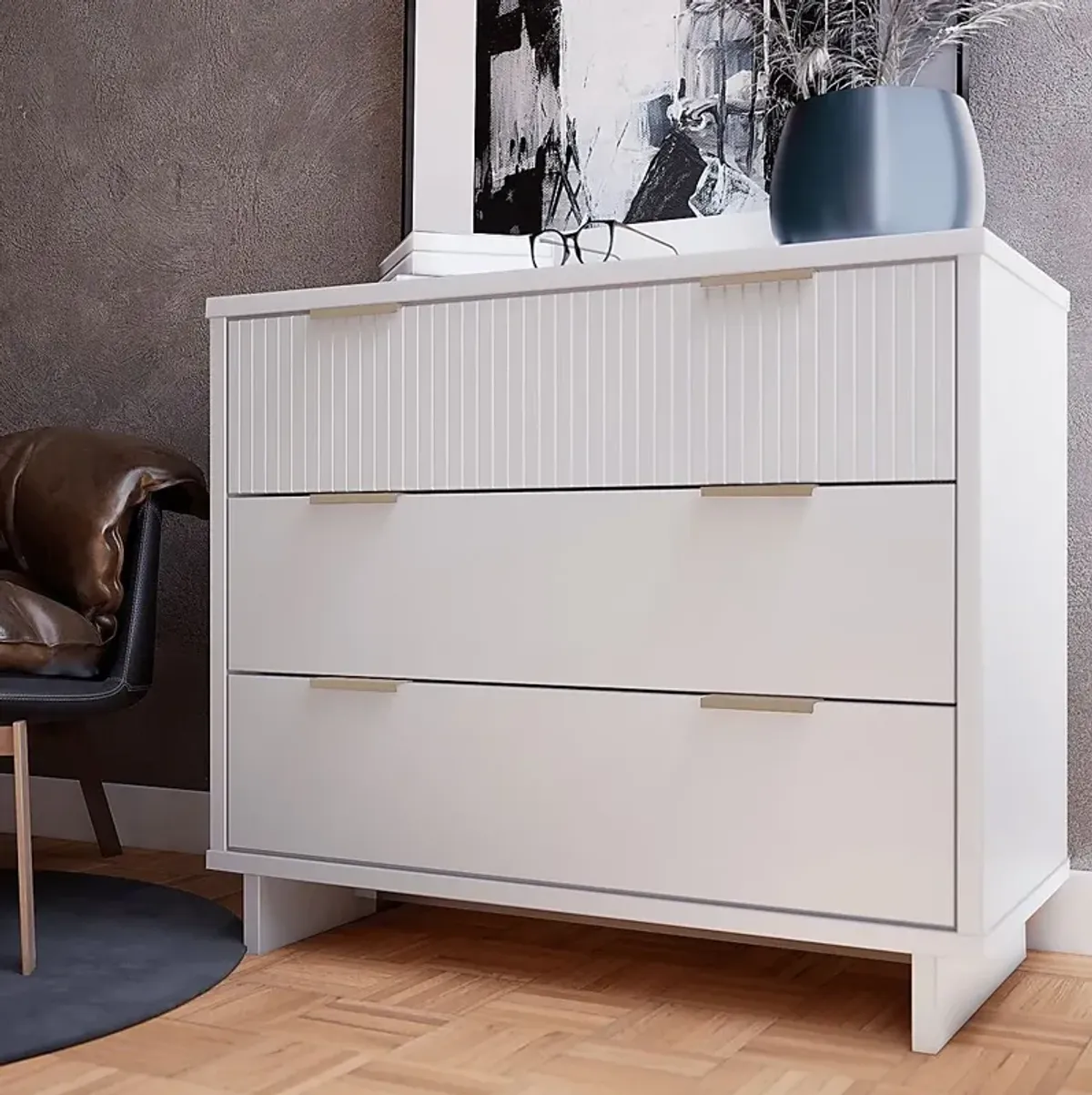 Bremmer II White Dresser