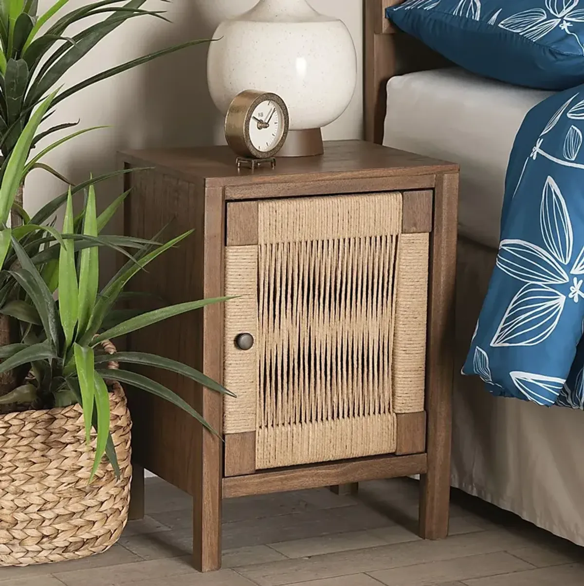 Arbawr Brown Nightstand