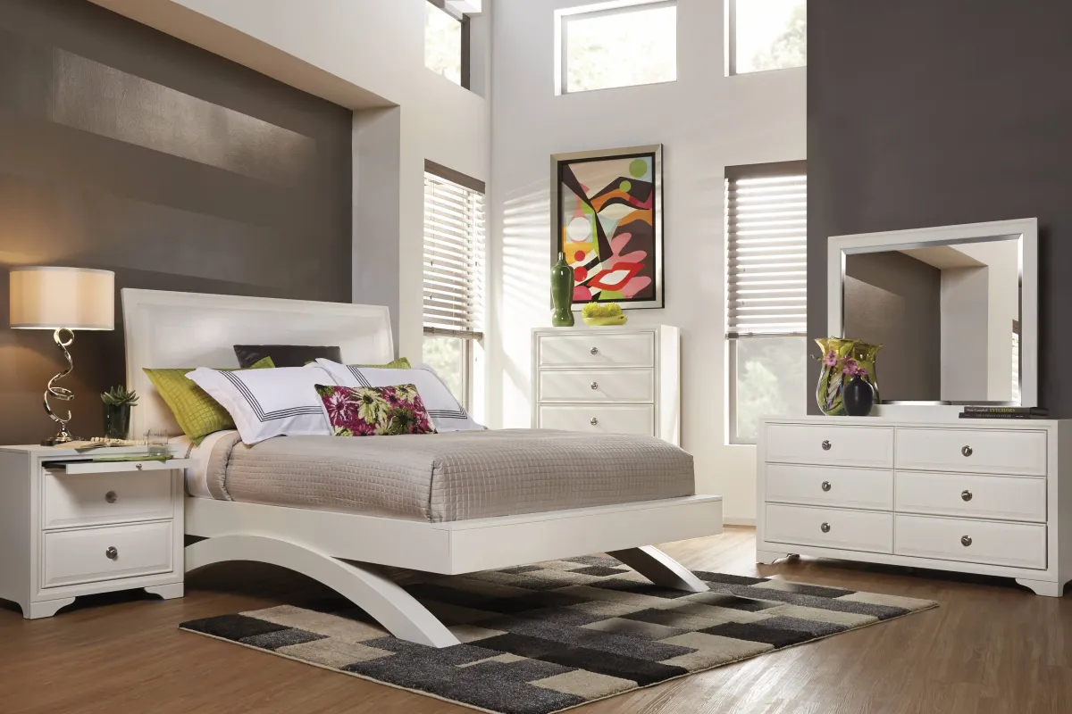 Belcourt White 5 Pc King Upholstered Sleigh Arch Bedroom