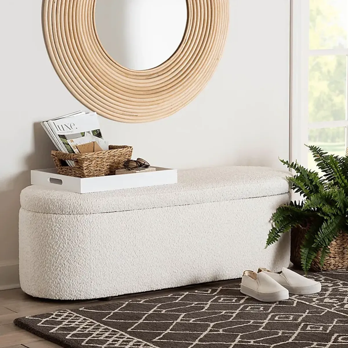 Alagna White Storage Bench