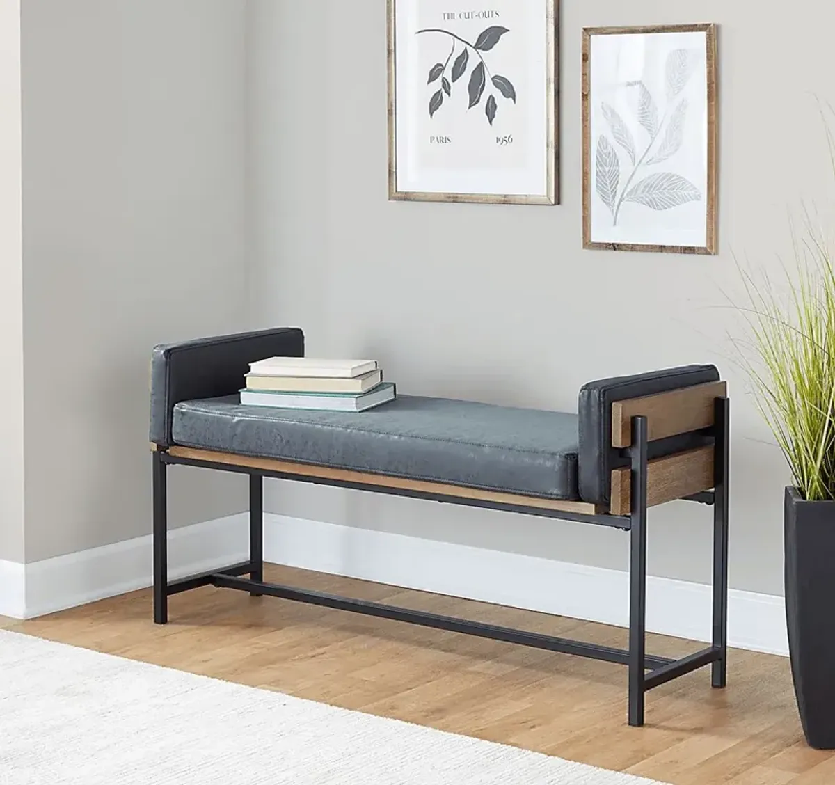 Gardencove I Black Bench