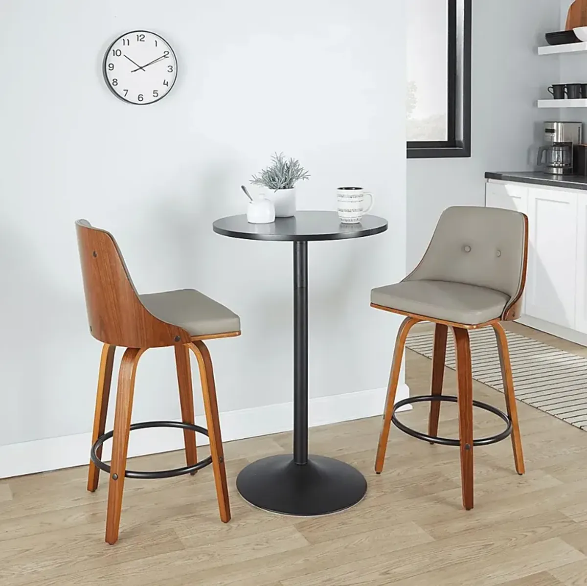 Jessaminnes III Gray Swivel Counter Height Stool, Set of 2