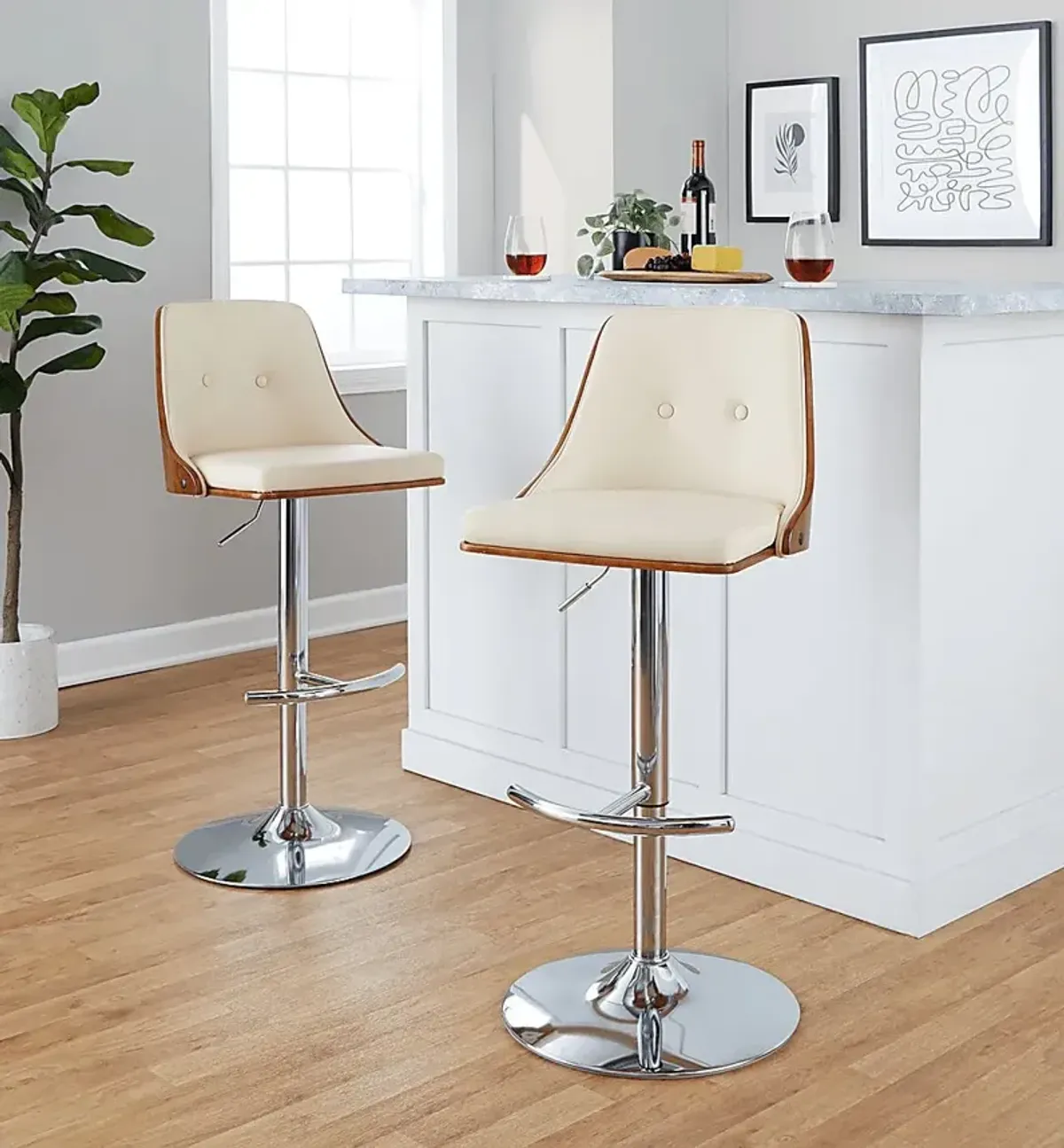 Wyndtop III Cream Adjustable Barstool, Set of 2