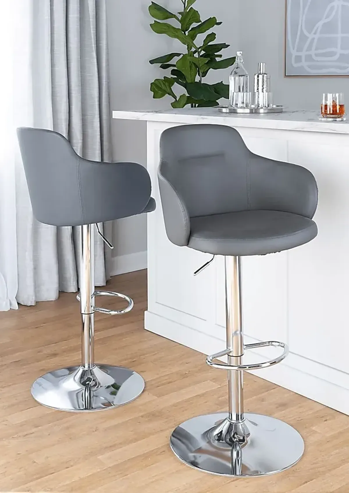 Vitadale II Gray Adjustable Barstool, Set of 2