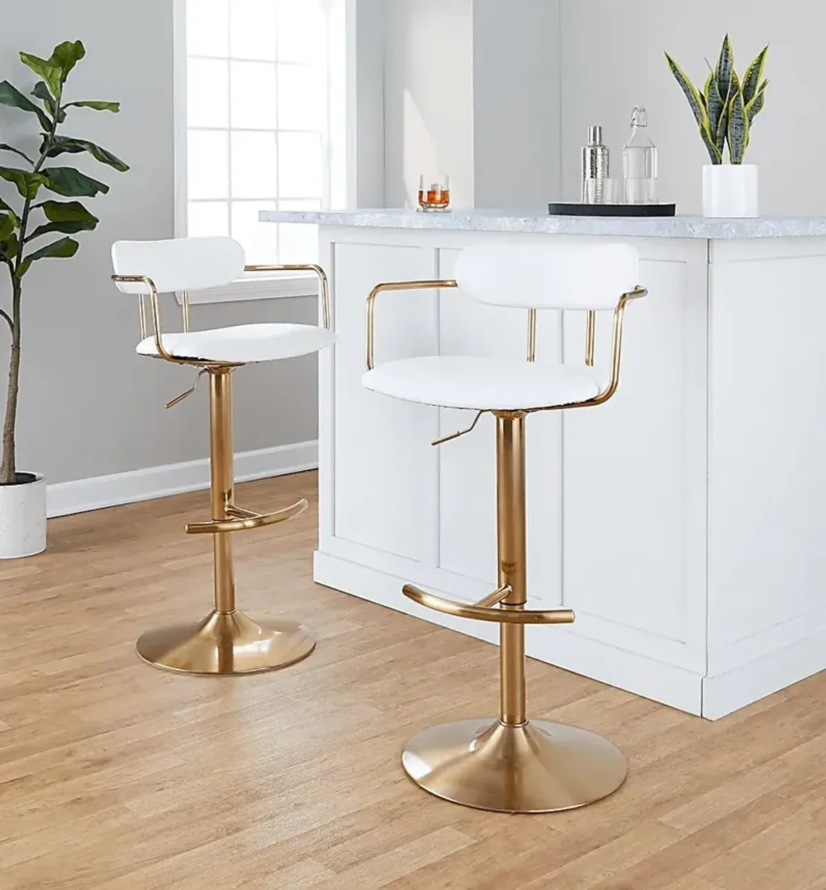 Wedgefield I White Adjustable Barstool, Set of 2