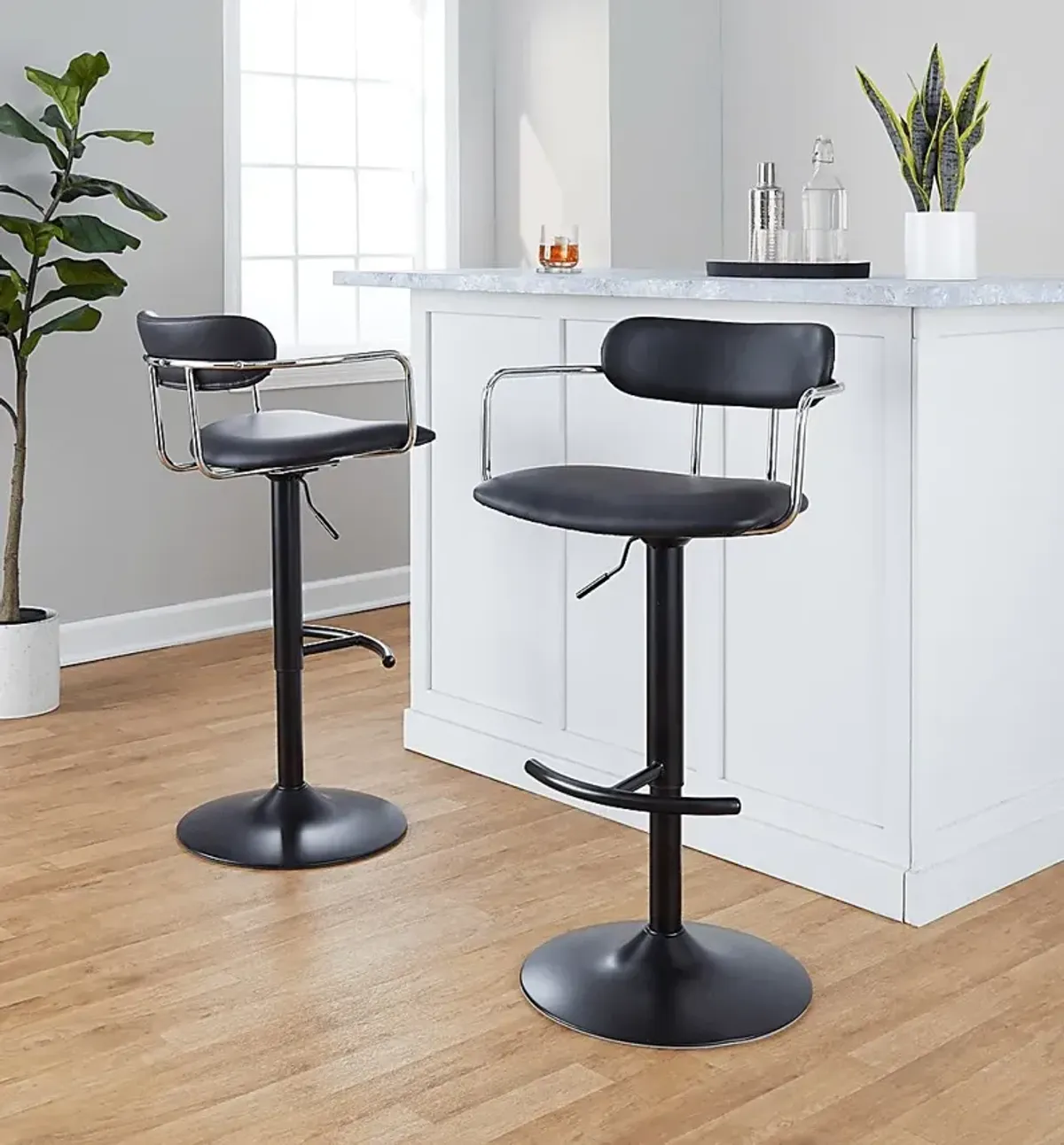 Wedgefield III Black Adjustable Barstool, Set of 2