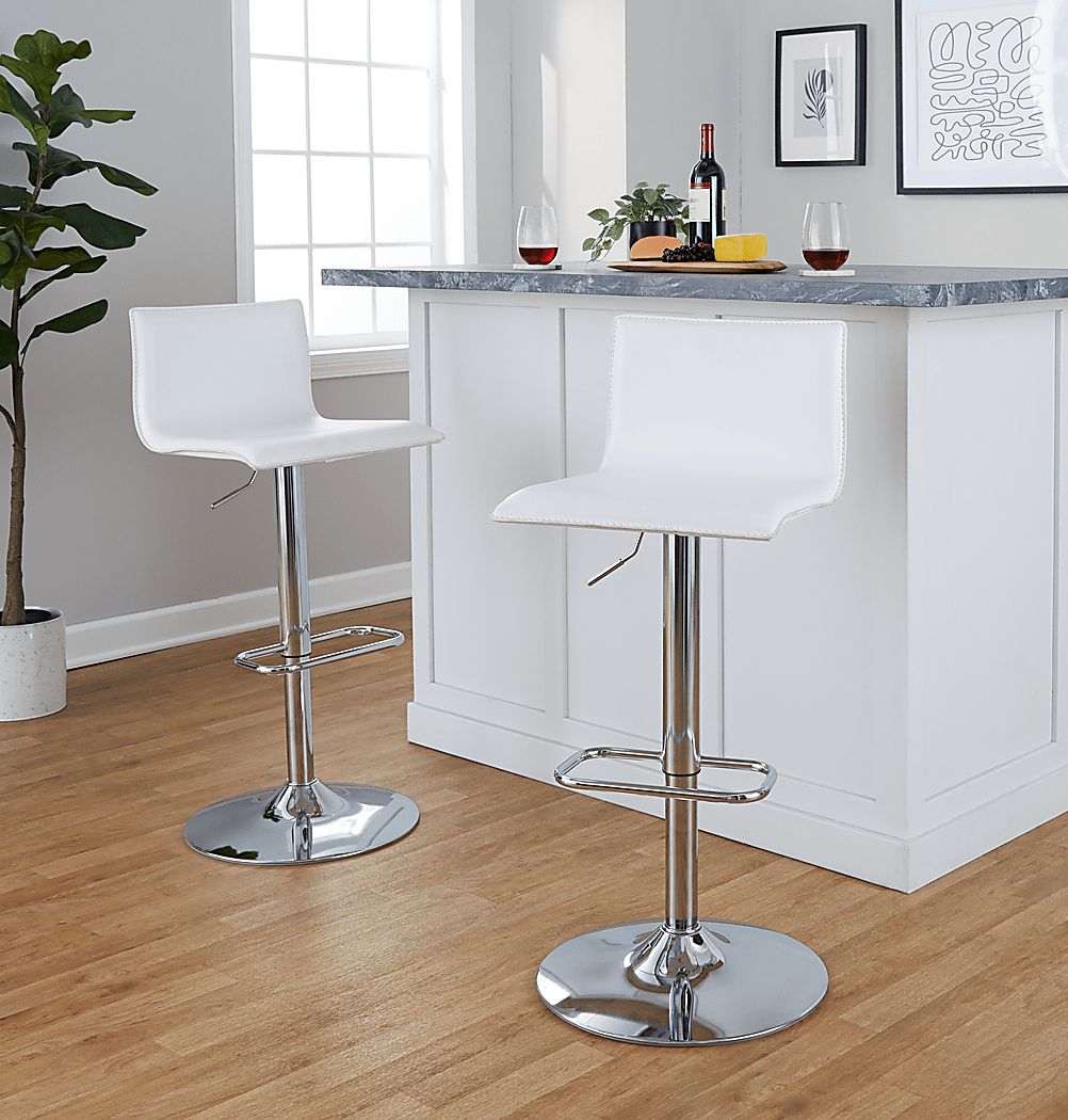 Fassitt III White Adjustable Swivel Barstool, Set of 2