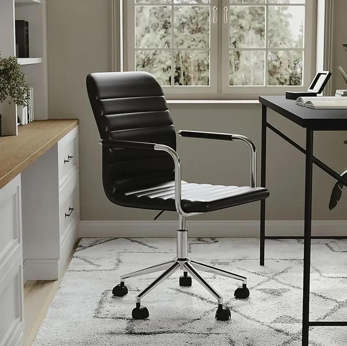 Jalowy Black Office Chair