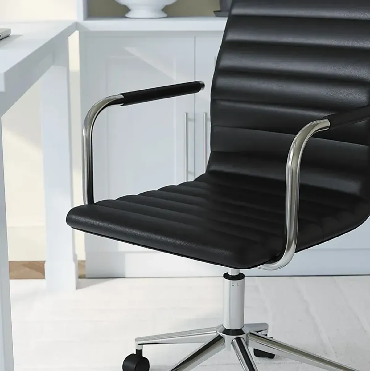 Jalowy Black Office Chair