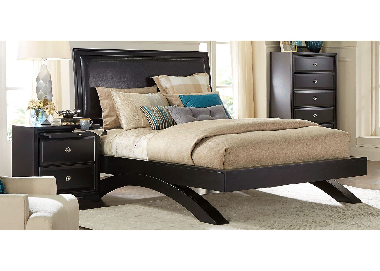 Small Spaces Belcourt Black 5 Pc King Upholstered Sleigh Arch Bedroom