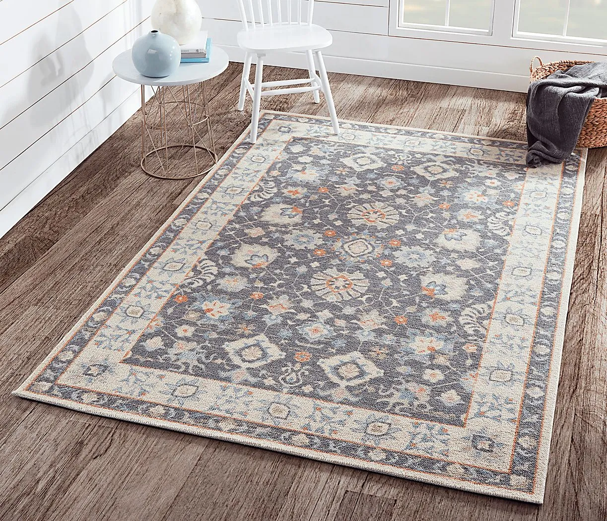 Luma Black 3'3 x 5' Rug