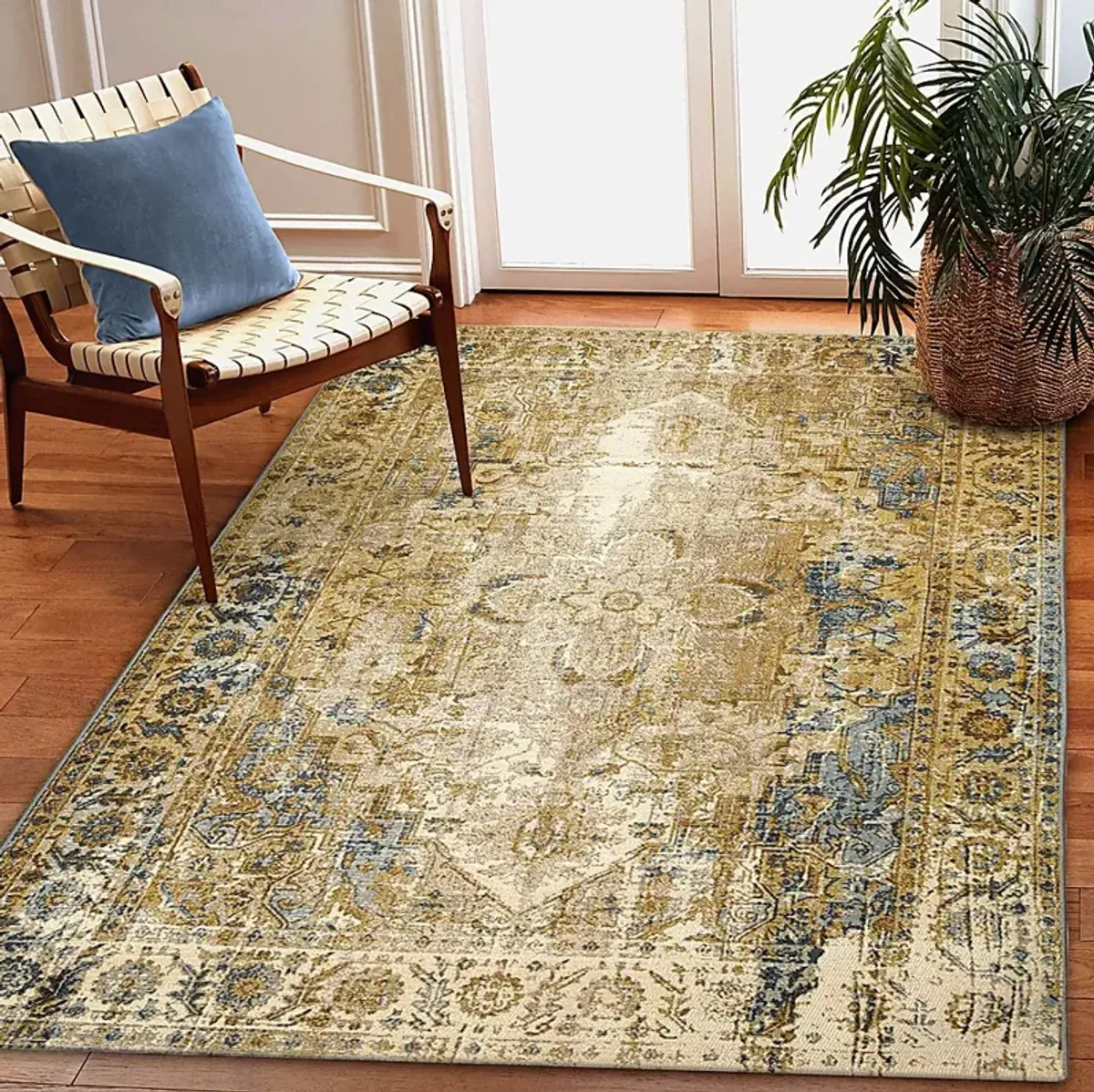 Seward Blue 4'10 x 7'6 Indoor/Outdoor Rug