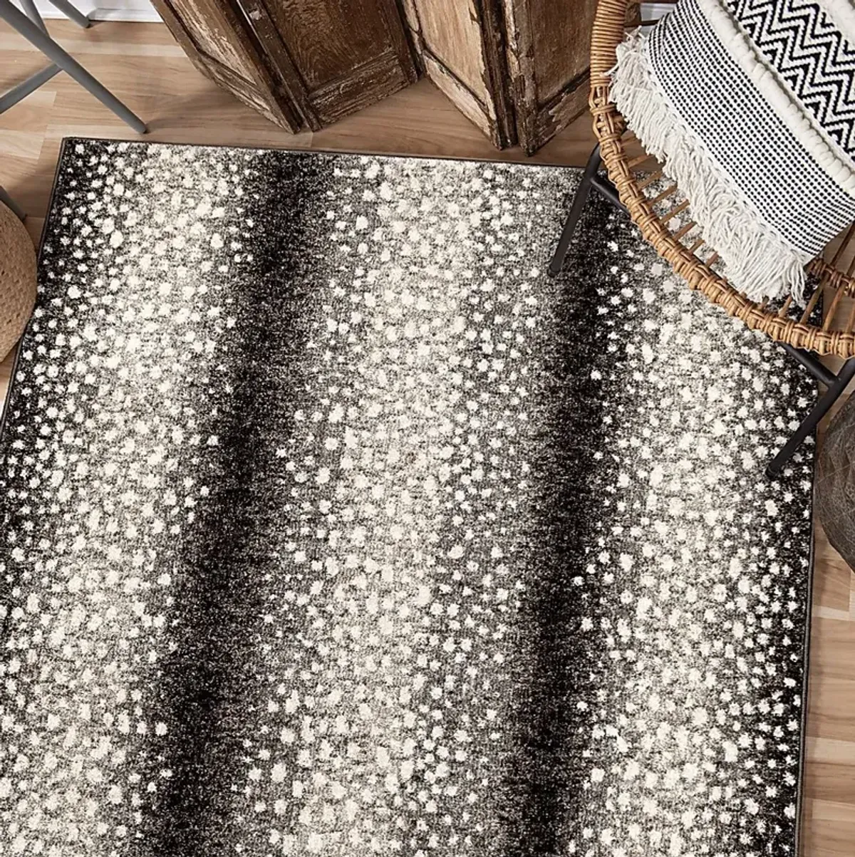 Salme Gray 5'3 x 7'6 Rug