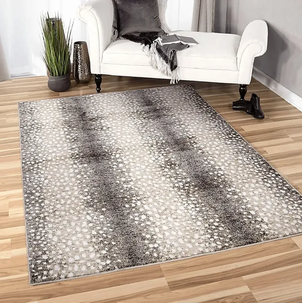 Salme Light Gray 5'3 x 7'6 Rug