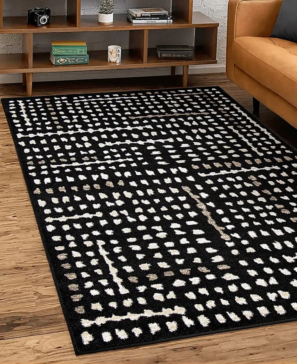 Cerulle Black 5'1 x 7'6 Rug