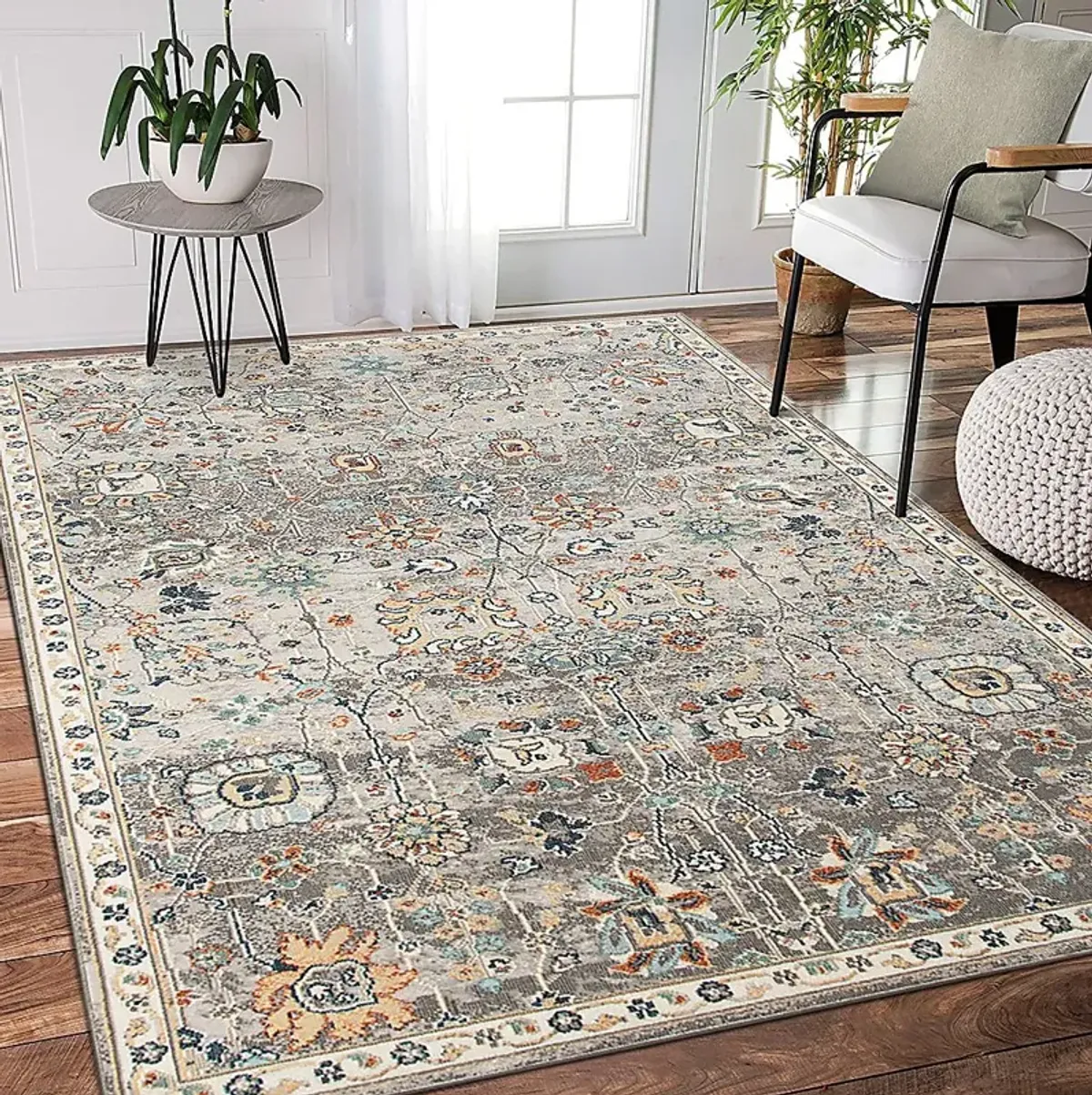 Brisaggo Gray 5'1 x 7'6 Rug