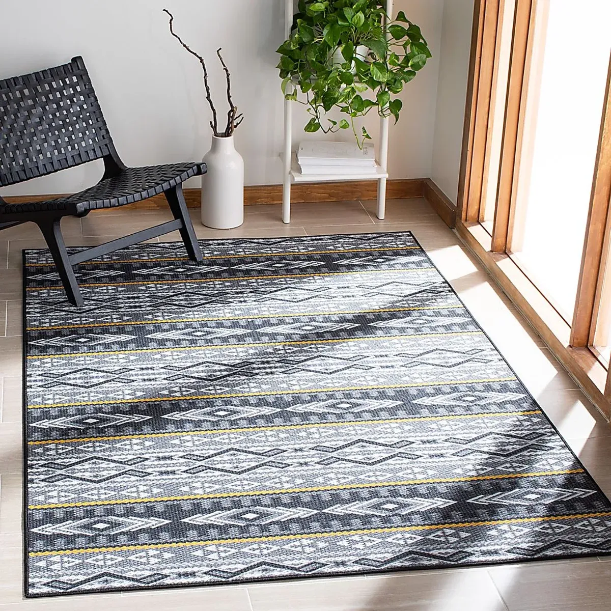 Jarazu Gray/Multi 5'5 x 7'7 Rug