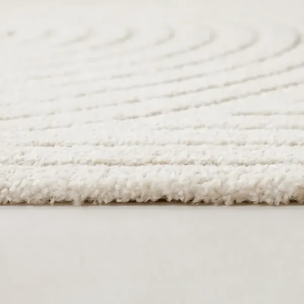 Macasano Cream 5'3 x 7' Rug