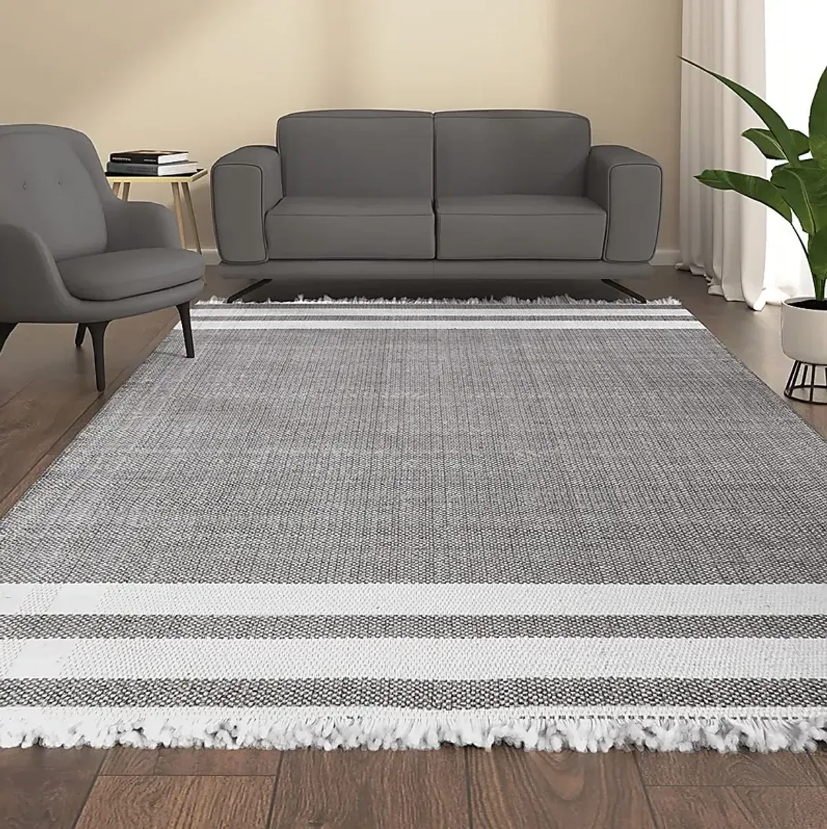 Kebba Gray 5' x 7'9 Indoor/Outdoor Rug