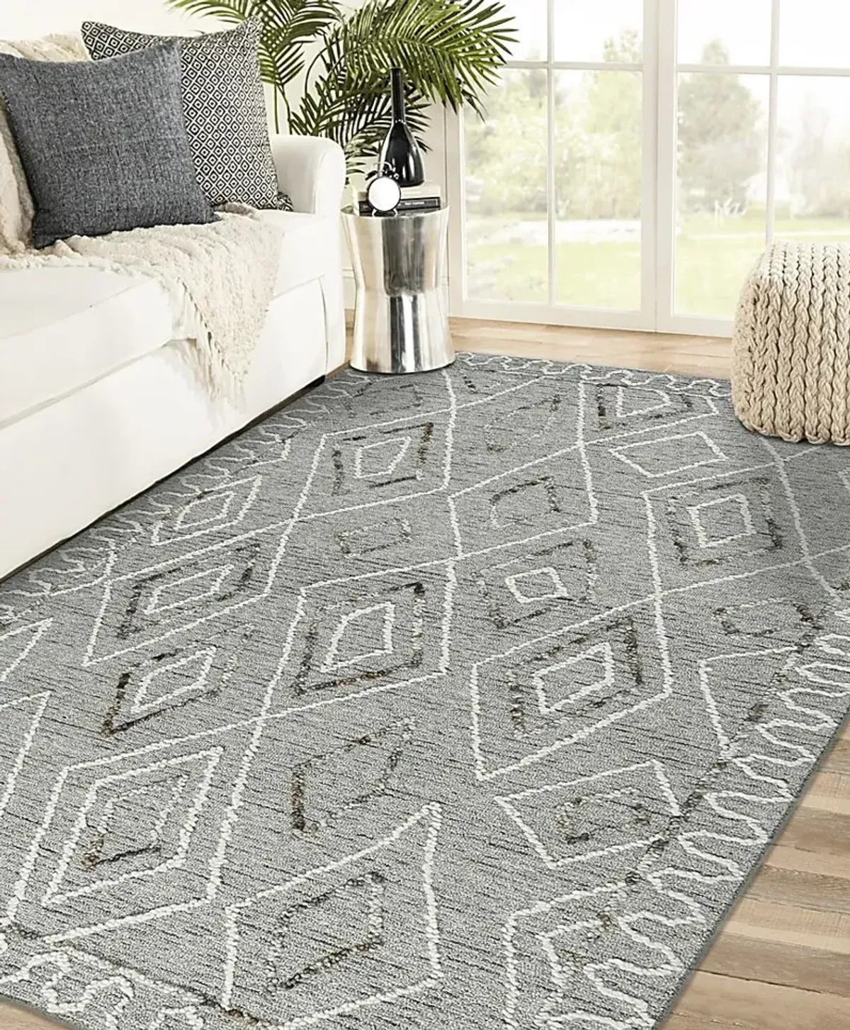 Malarton Gray 5' x 8' Rug