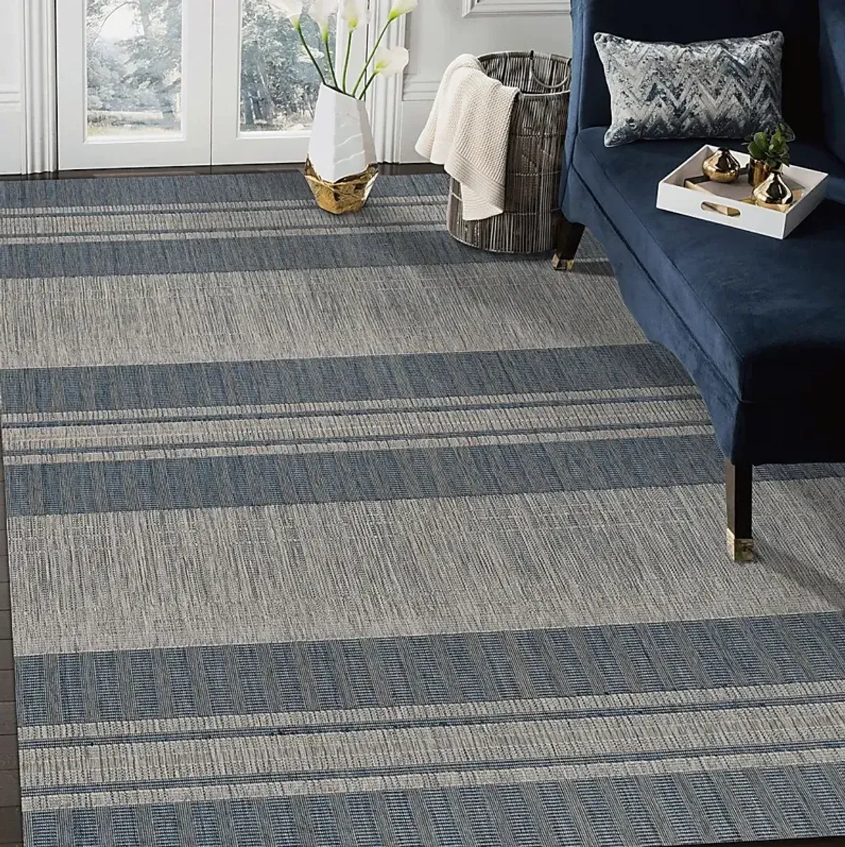 Magston Blue 5'3 x 8' Indoor/Outdoor Rug