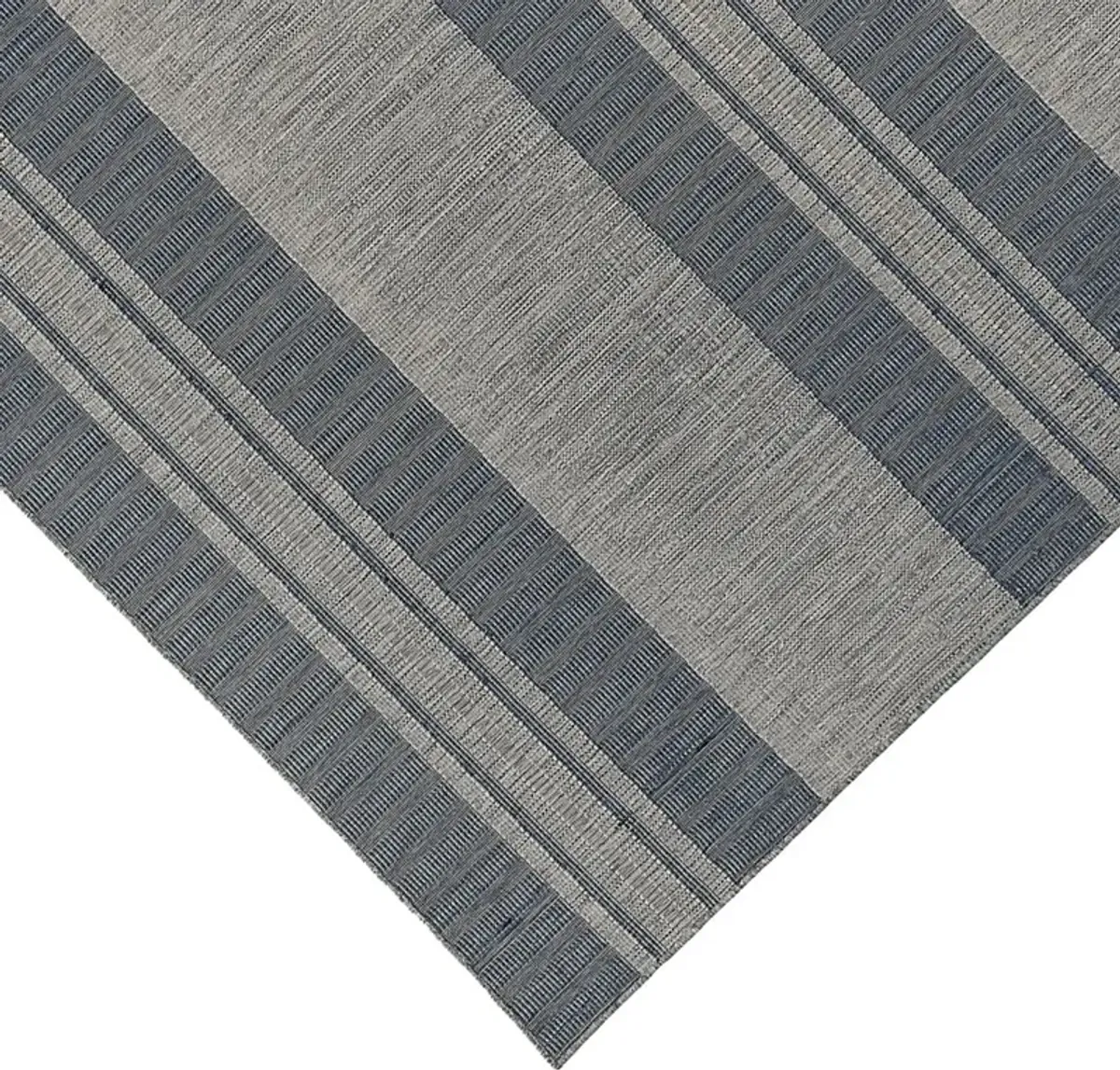 Magston Blue 5'3 x 8' Indoor/Outdoor Rug